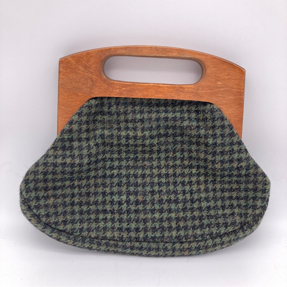 Handmade Houndstooth Plaid Print Wool and Wood Frame Handbag